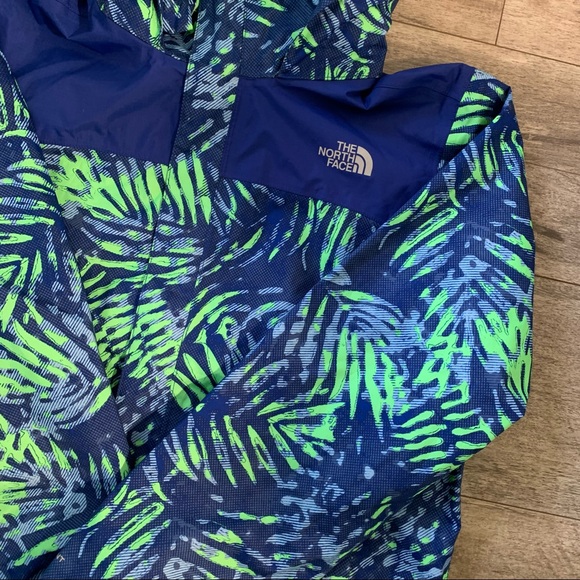 YOUTH 14/16 YRS THE NORTH FACE LIGHTWEIGHT RAIN/WIND JACKET - Picture 2 of 13